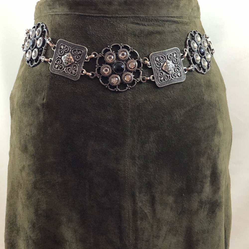 Brandon Thomas High Waisted Skirt